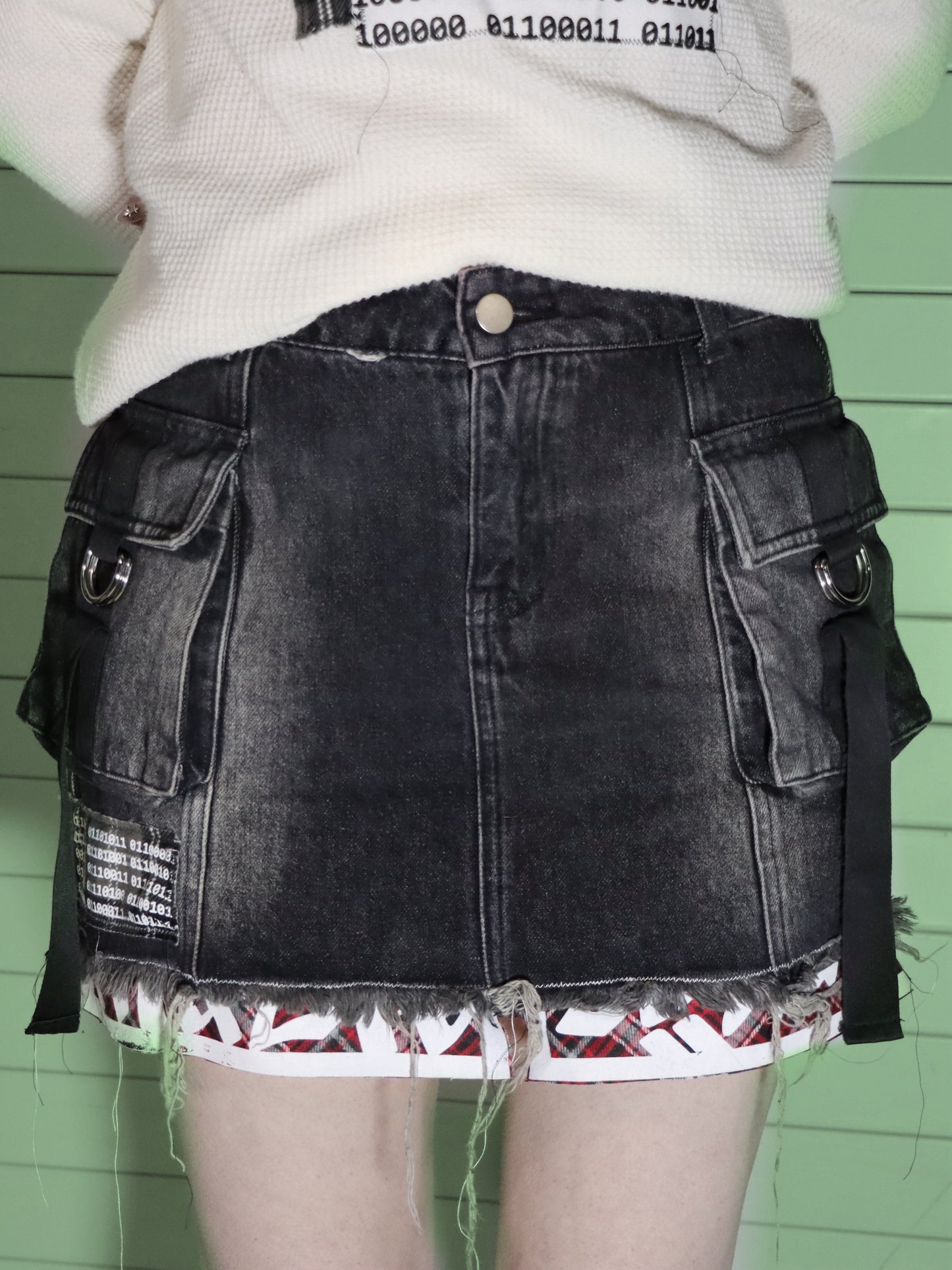 1YETFS Skirt